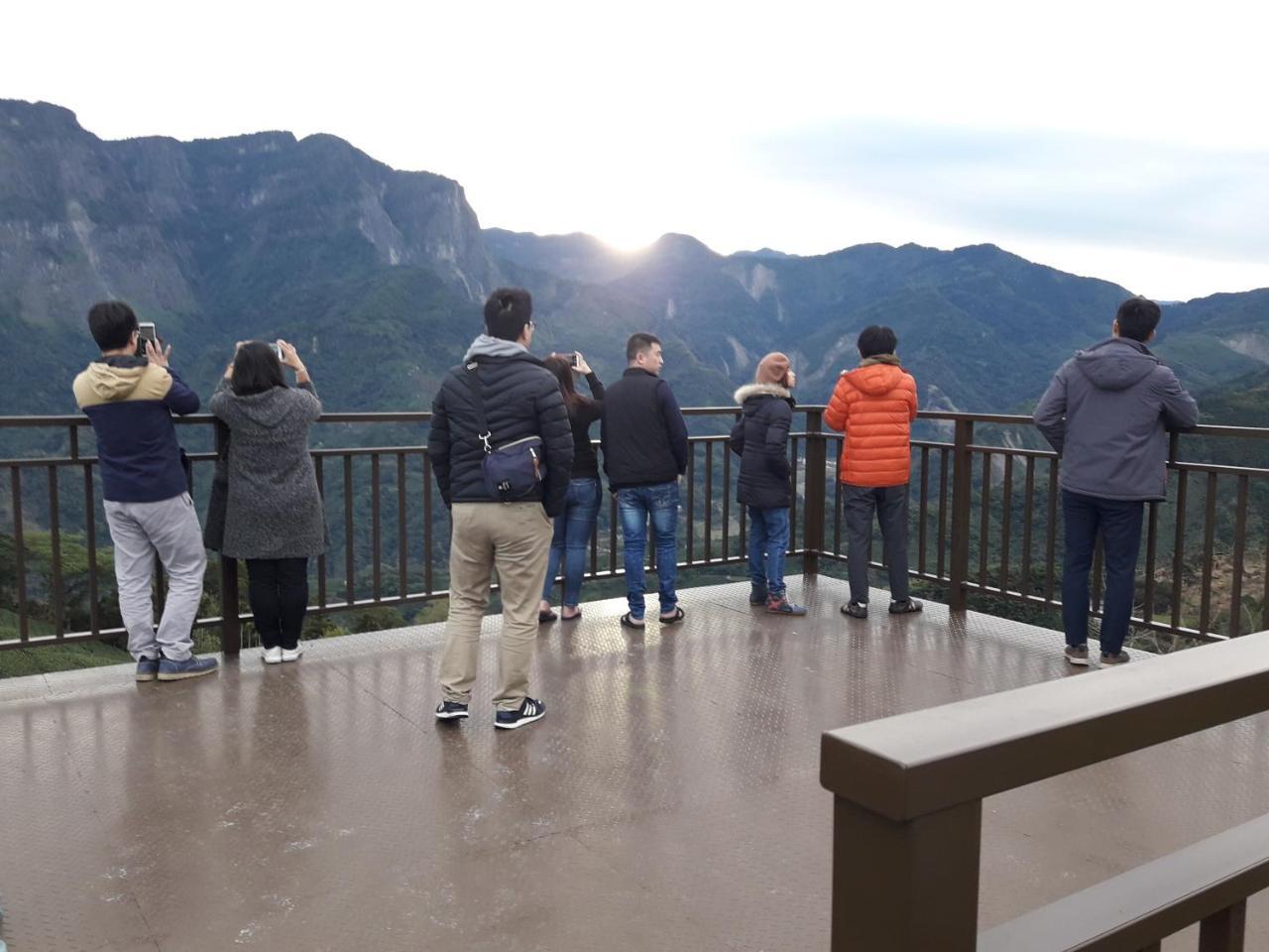Alishan Shanyunhua B&B Homestay Meishan Екстер'єр фото